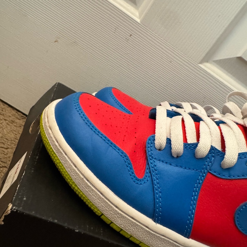 Jordan 1 High Racing Pack - Picture 2 of 6